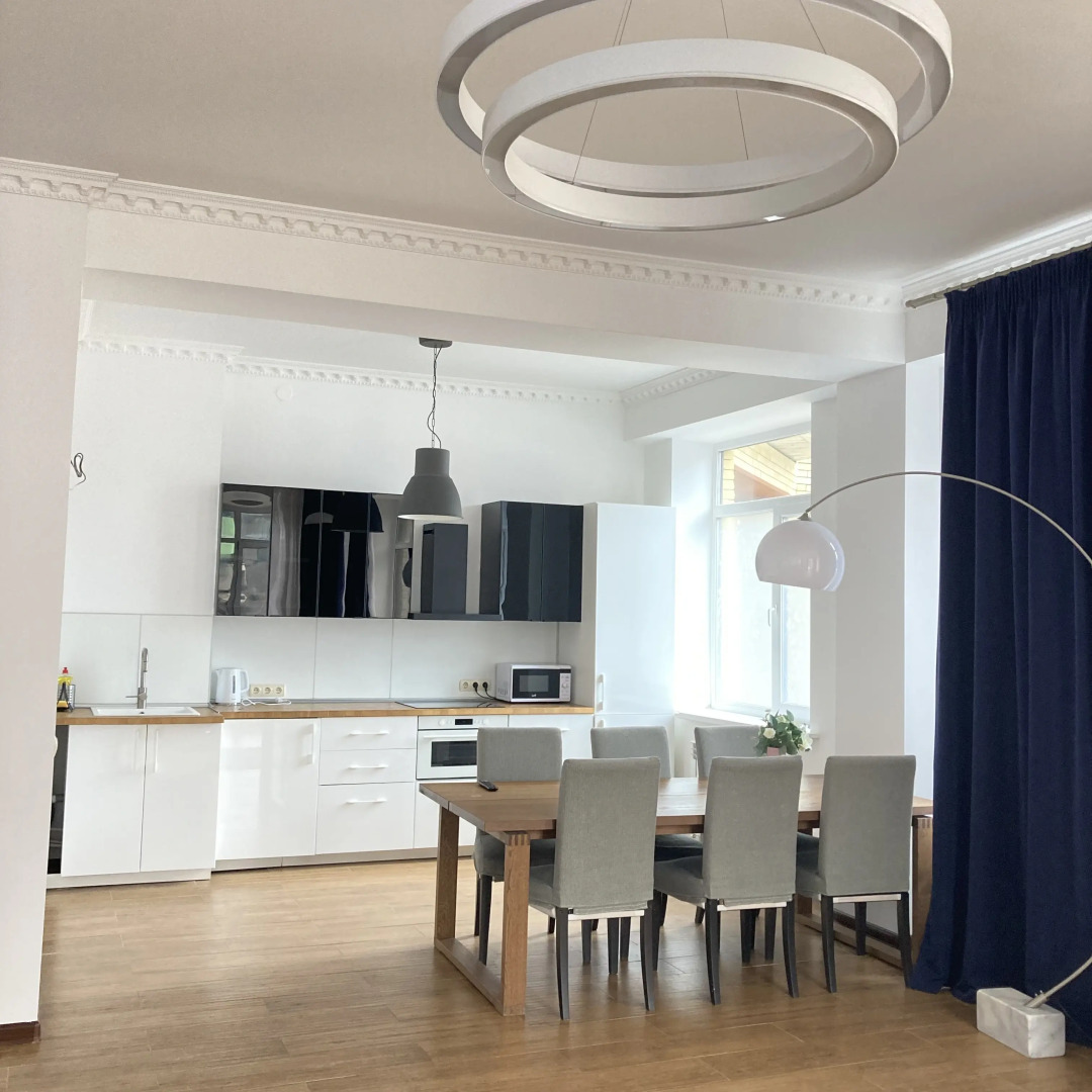 Апартаменты Евродвушка в центре Домбая