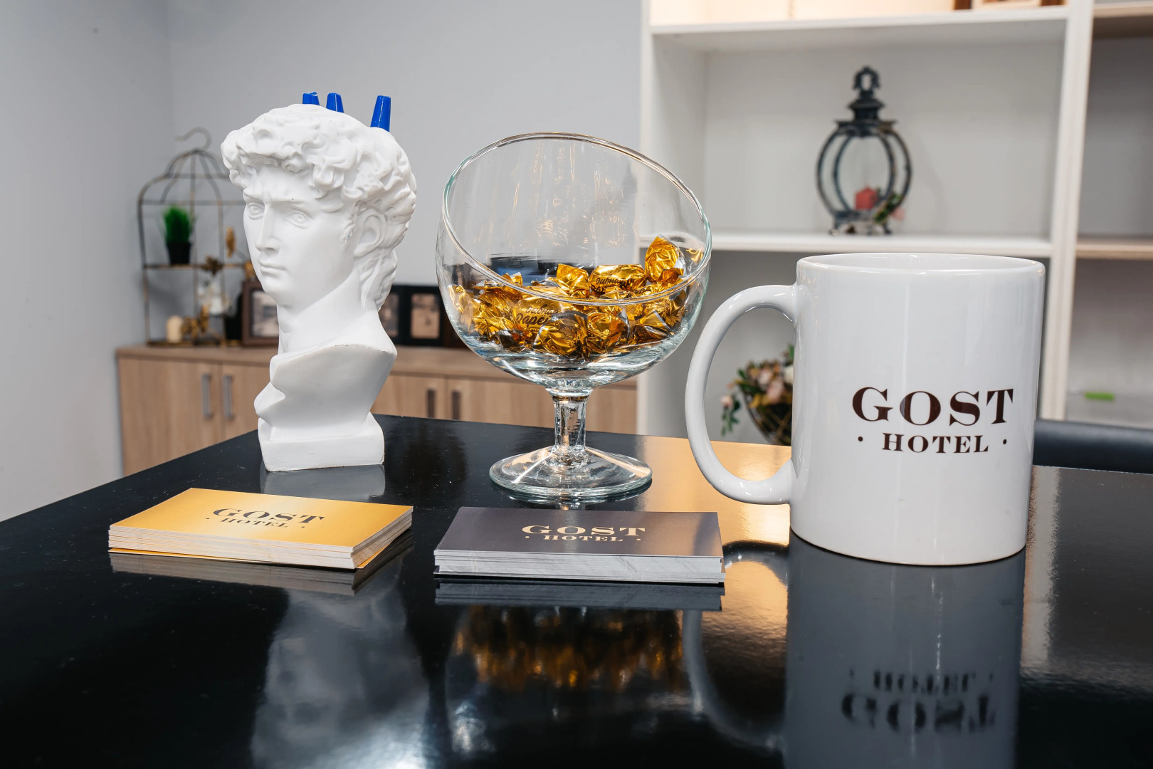 Отель Гость