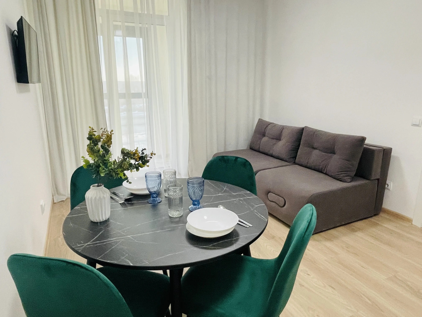 Квартира на Новосинарском Бульваре 7