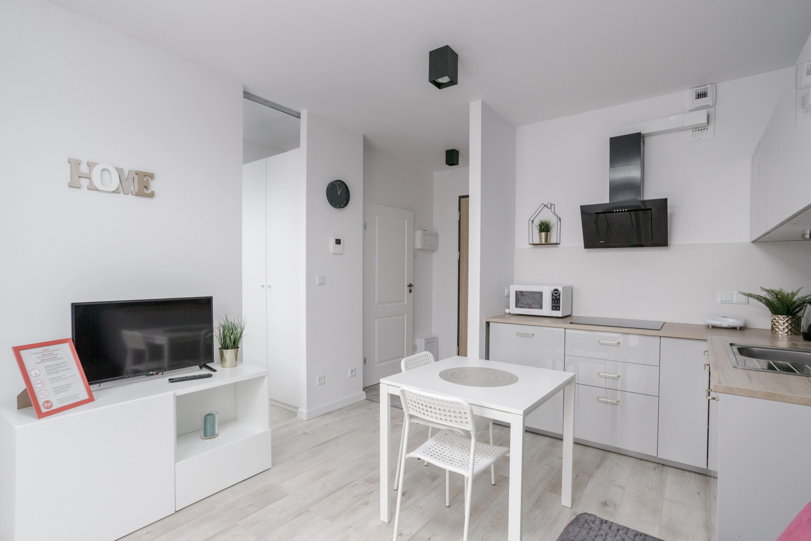 Апартаменты Chill Apartments Wola Center