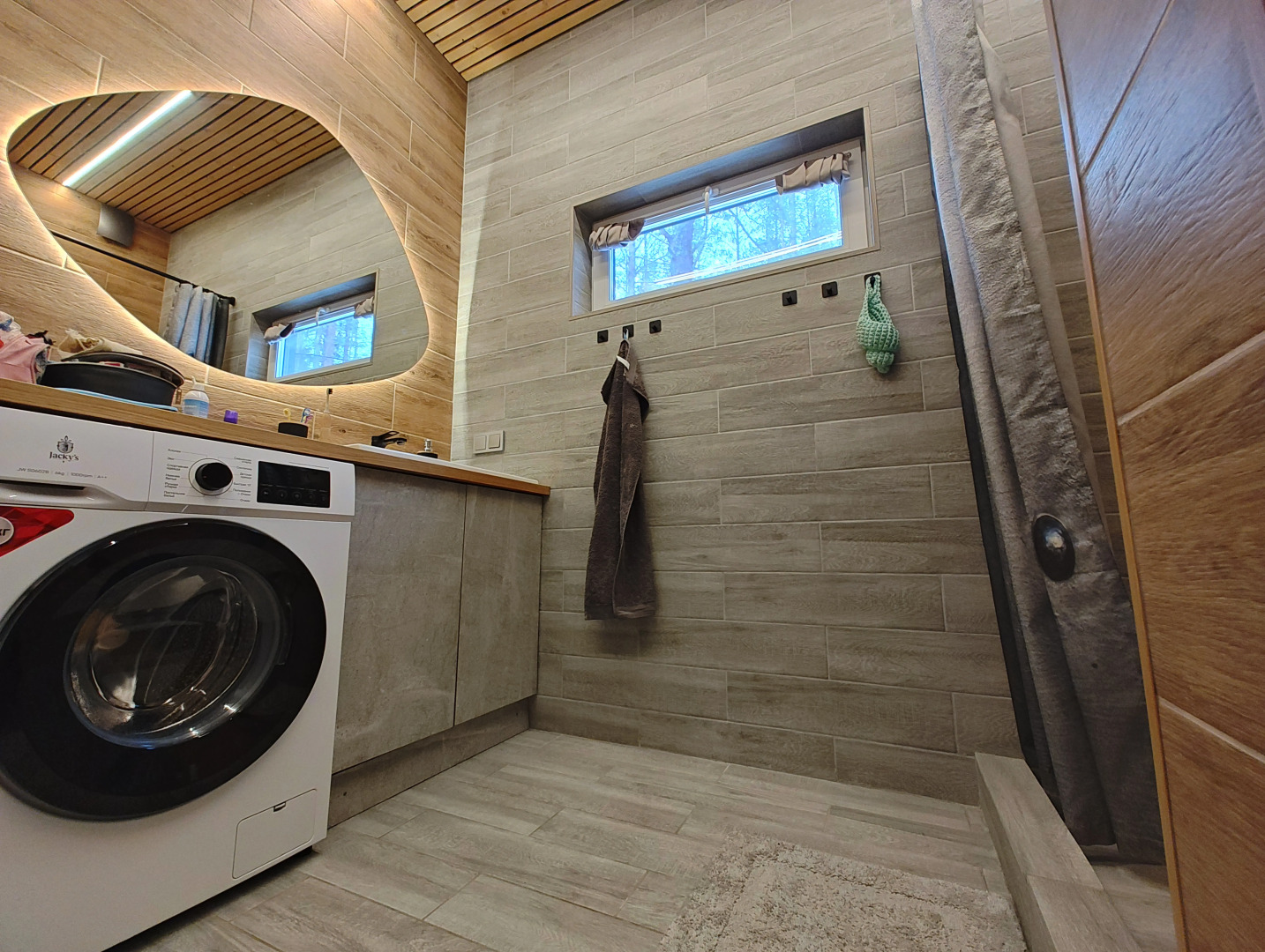 Частный дом Уютный красивый дом в лесу на озере Волго ( Селигер)