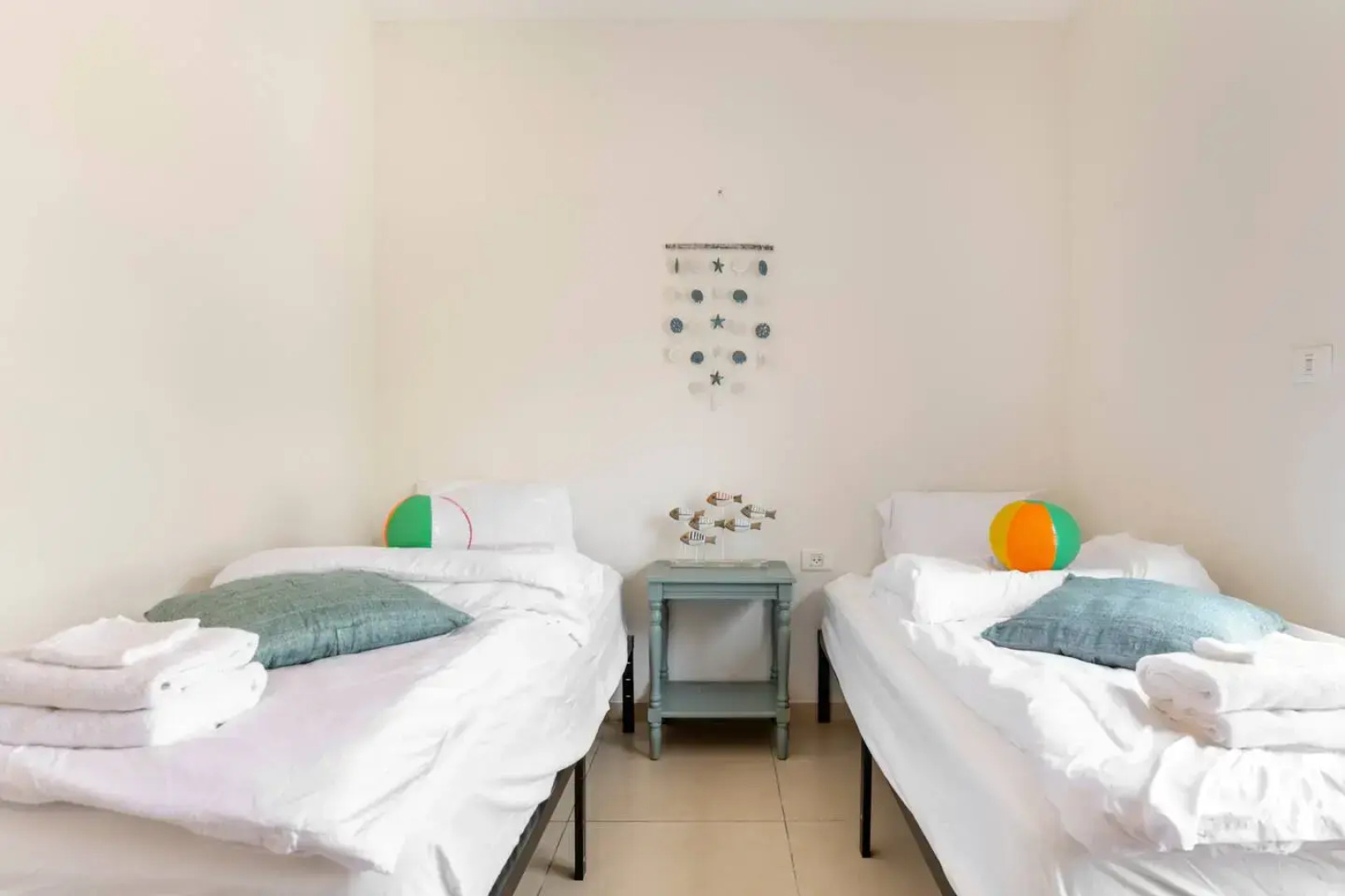 Квартира GW002 Gugel Waves Amazing Seaview & Garden Family Apartments