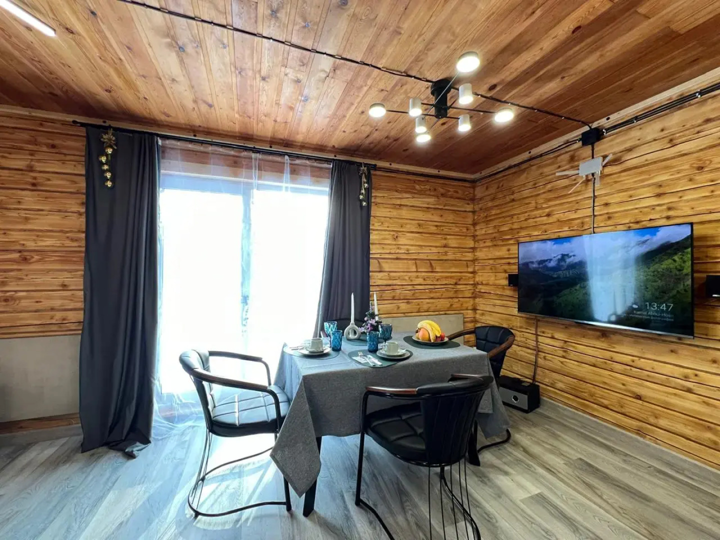 Частный дом с двумя спальнями у Юрманки