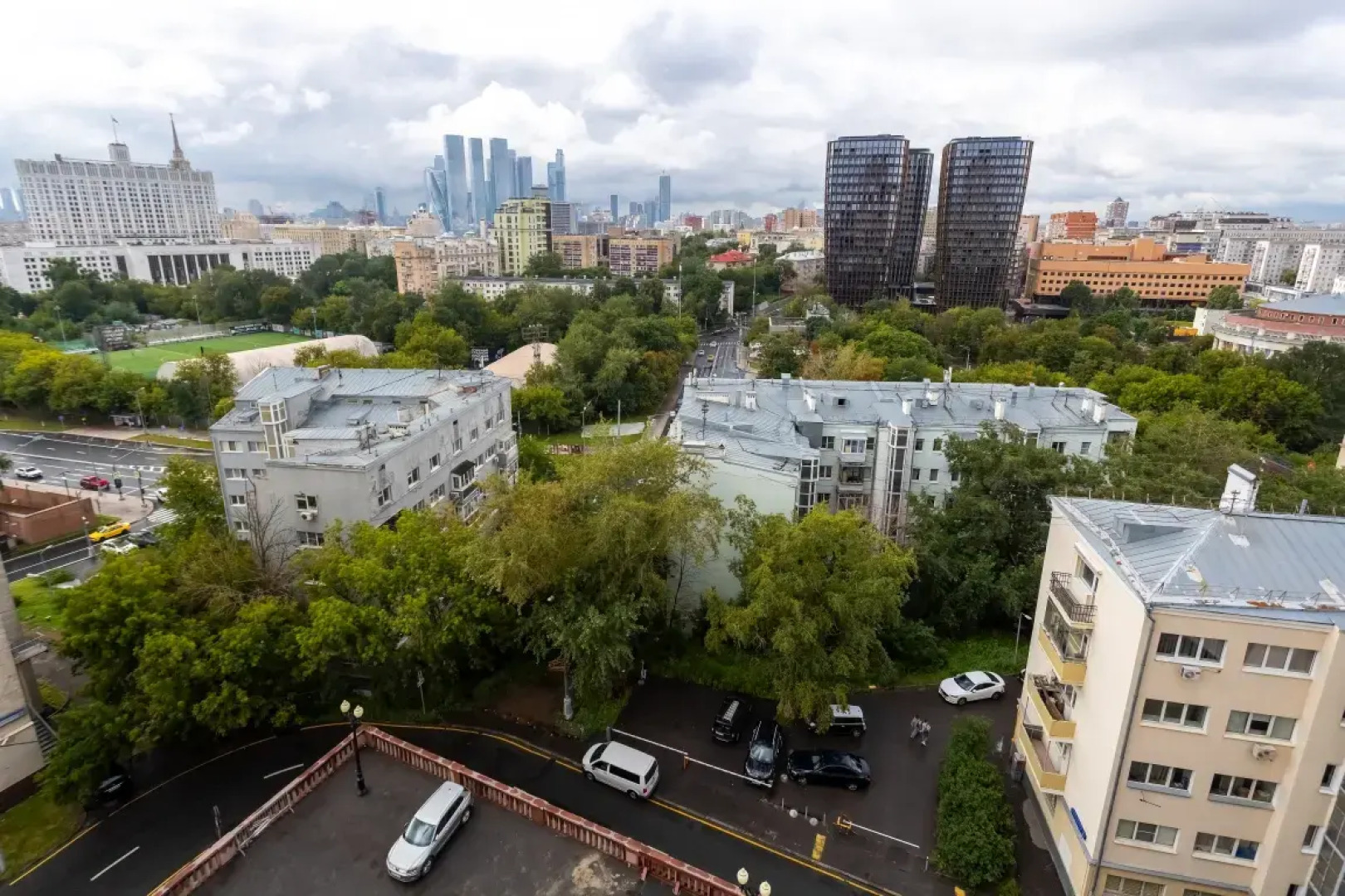 Апартаменты Улучшенные 3 Комнатные с Видом на Москву-Сити