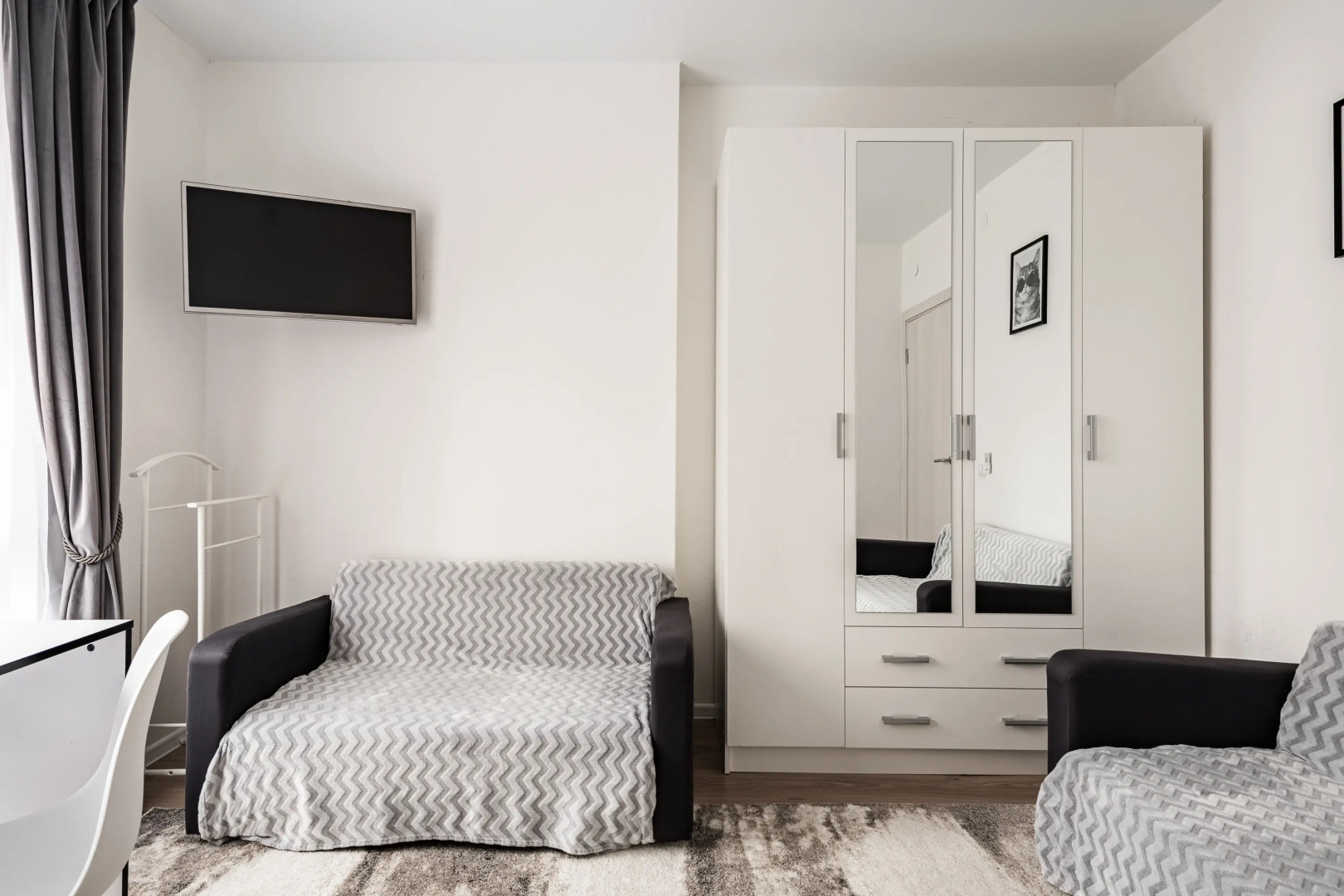 Квартира Большая Белая Кингсайз