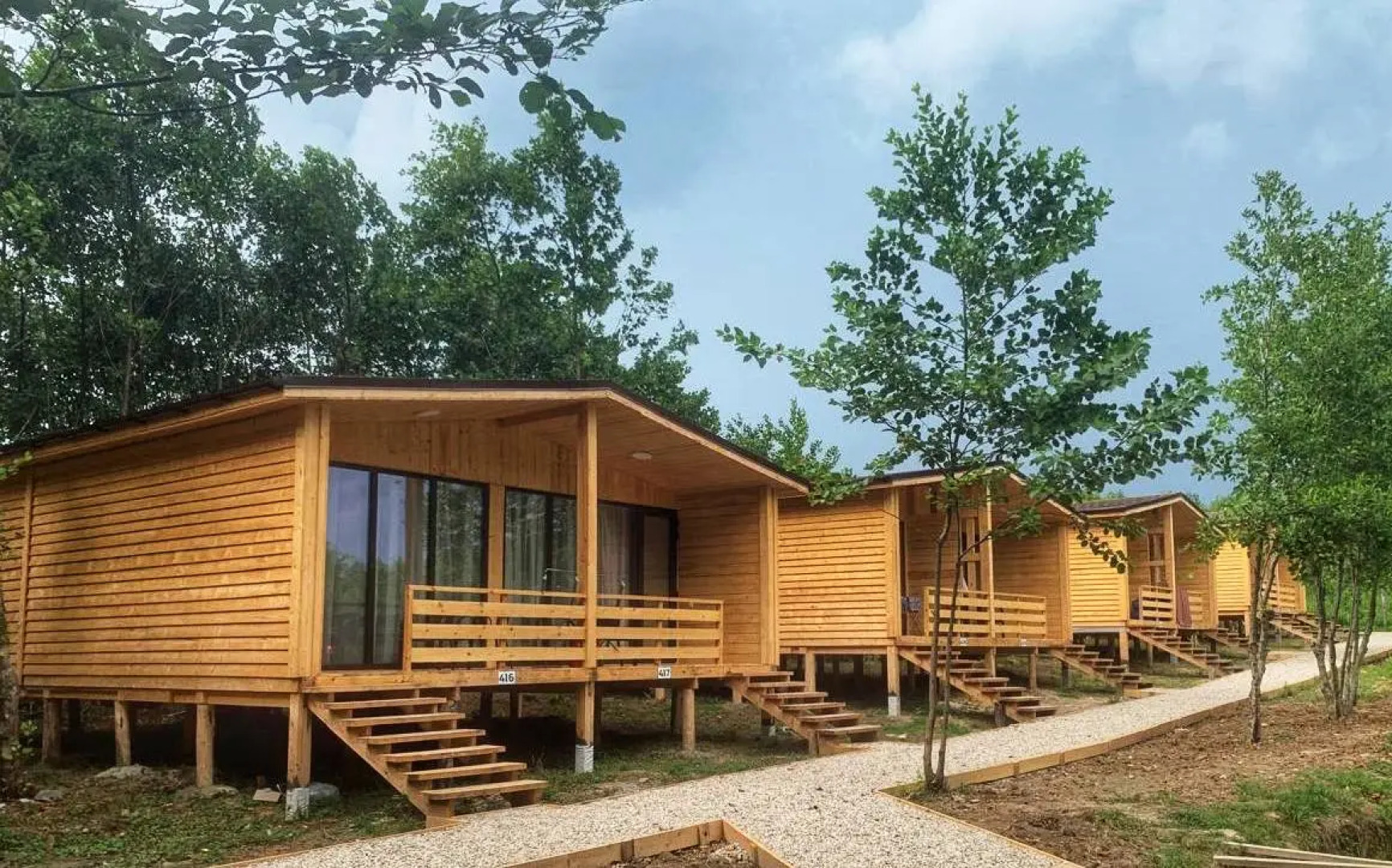 Отель Garuda Beach Village