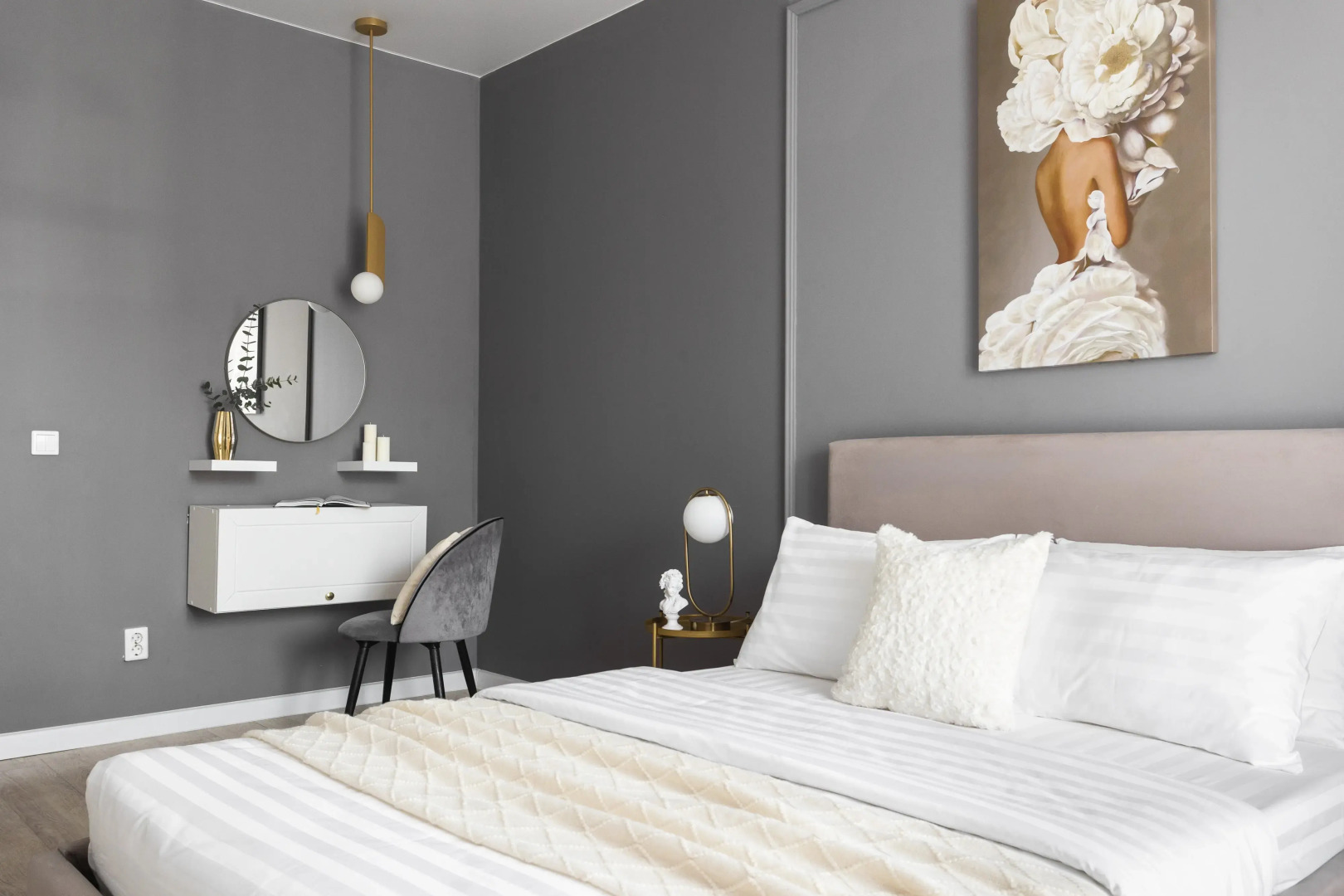 Апартаменты Hugge Place на Немировича Объект 172