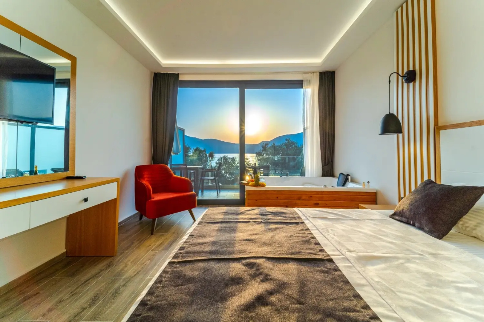 Отель Kalkan Beach Park