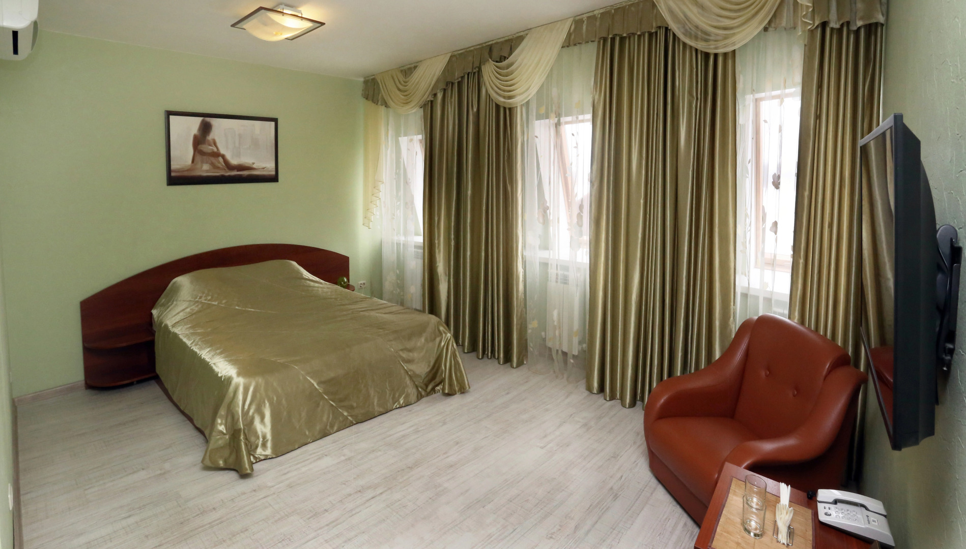 Гостиница на Пристанской