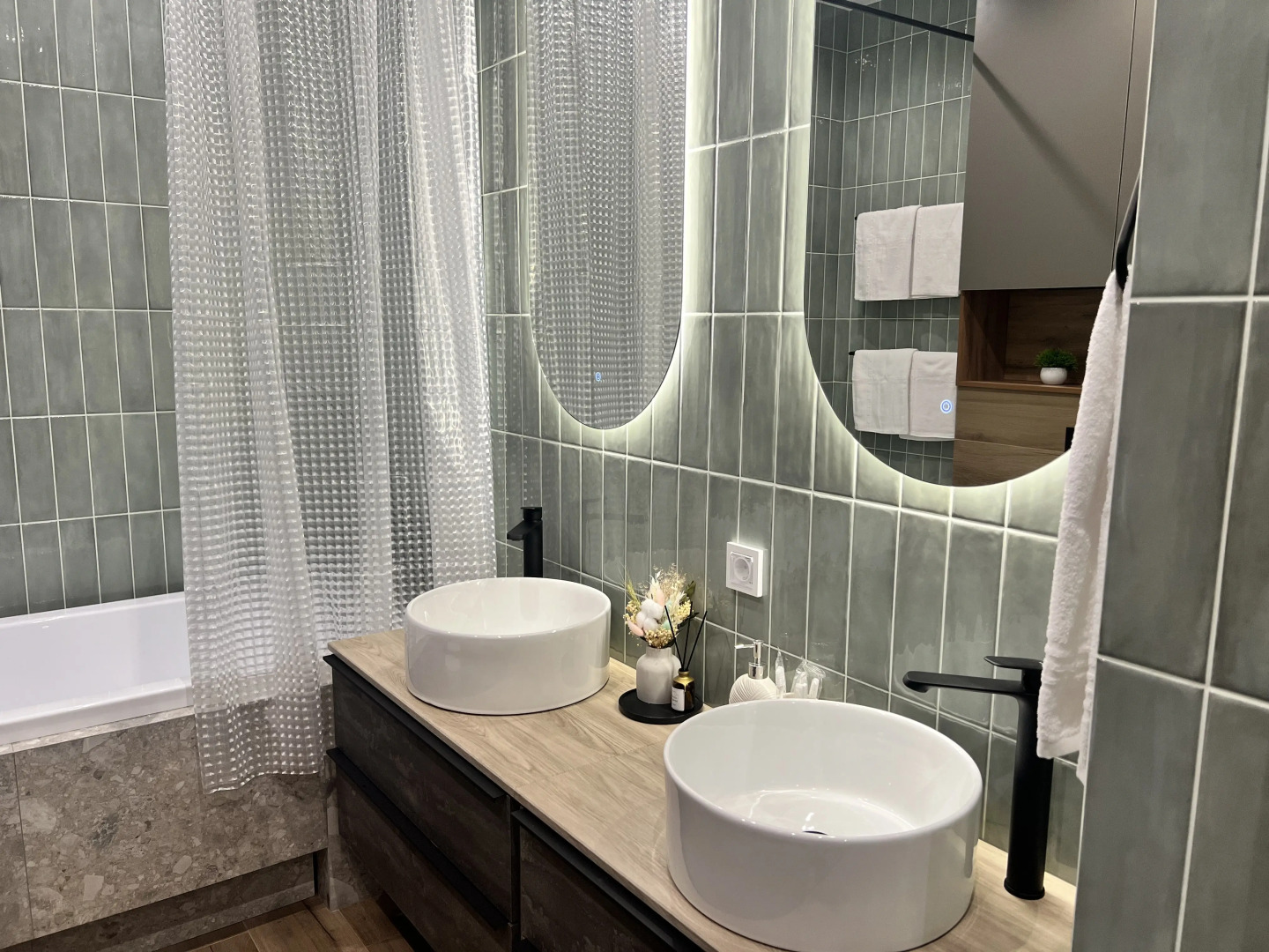 Квартира Трехкомнатная с двумя раздельными спальнями и большой кухней-гостиной