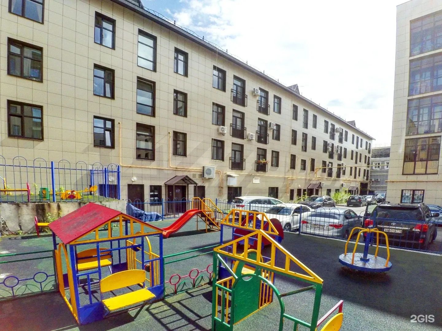 Апартаменты Чернышевского 16