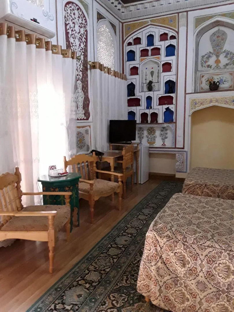 Отель Sasha & Son