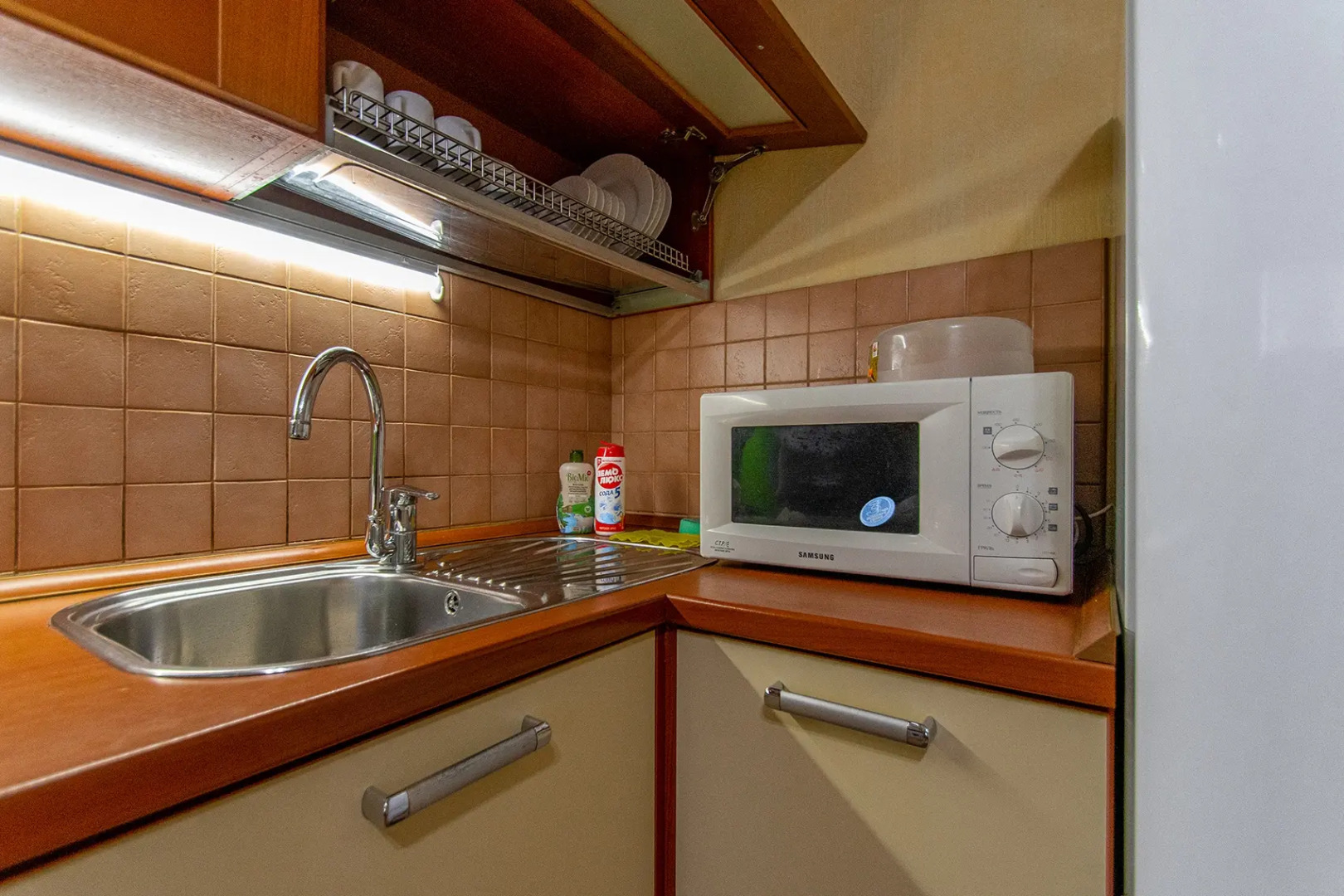 Апартаменты "Просторная 1 комнатная на Соколова"