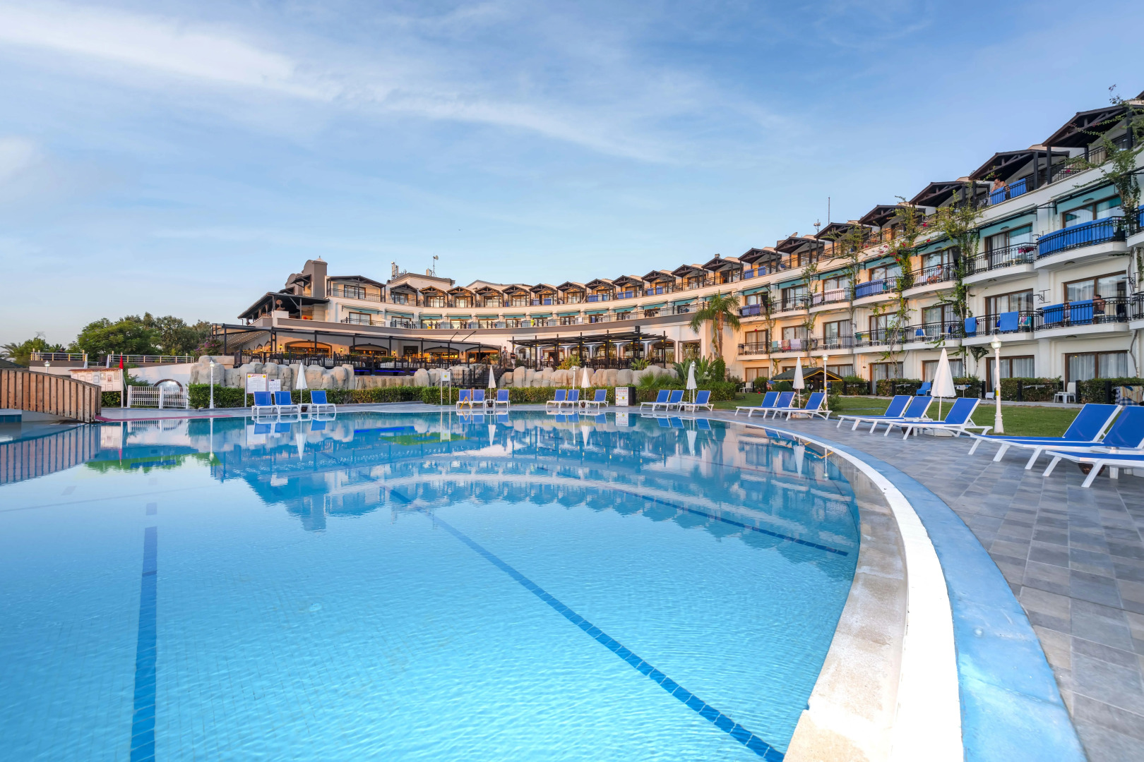 Курортный отель Armas Labada