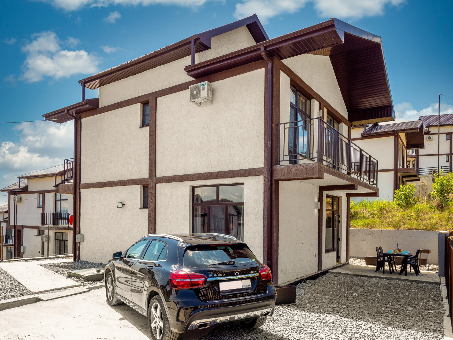 Частный дом Blago House 130м2 с барбекю и парковкой