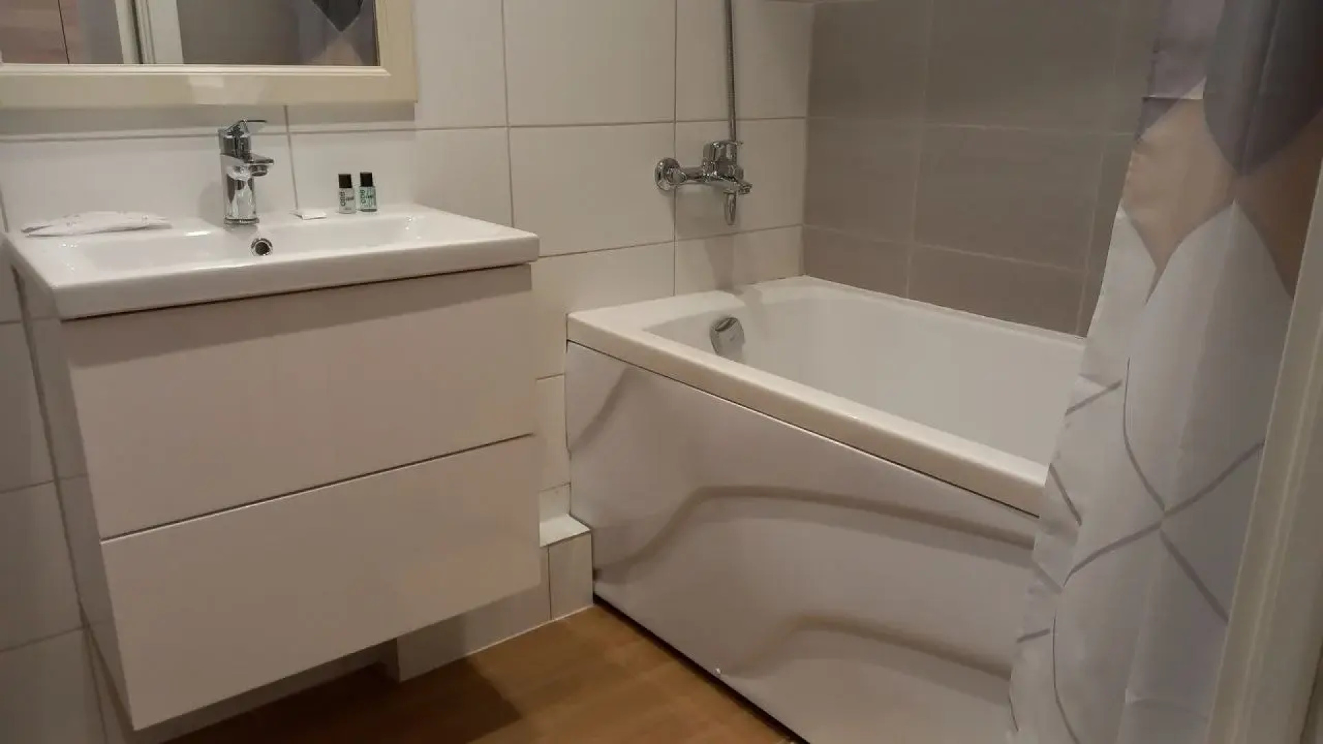 Апартаменты Color