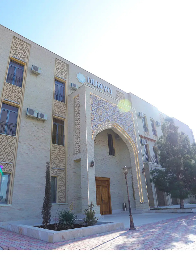 Отель Dunyo Palace