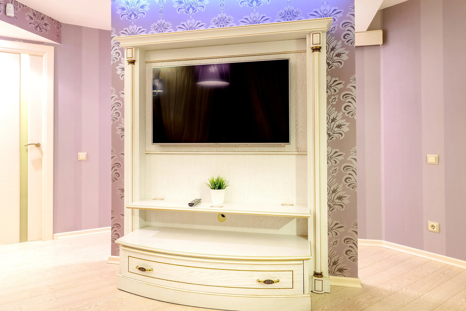 Апартаменты класса люкс, рядом СК Арктика, Олимп