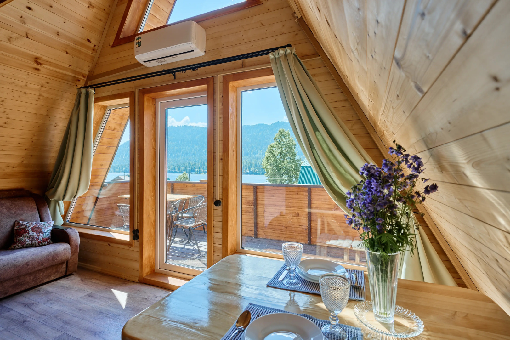 Гостевой дом Летний коттедж А-фрейм