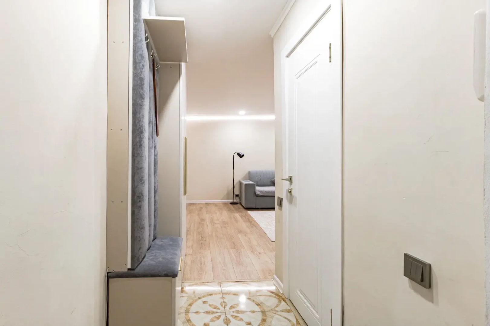 Квартира двухкомнатная современным ремонтом