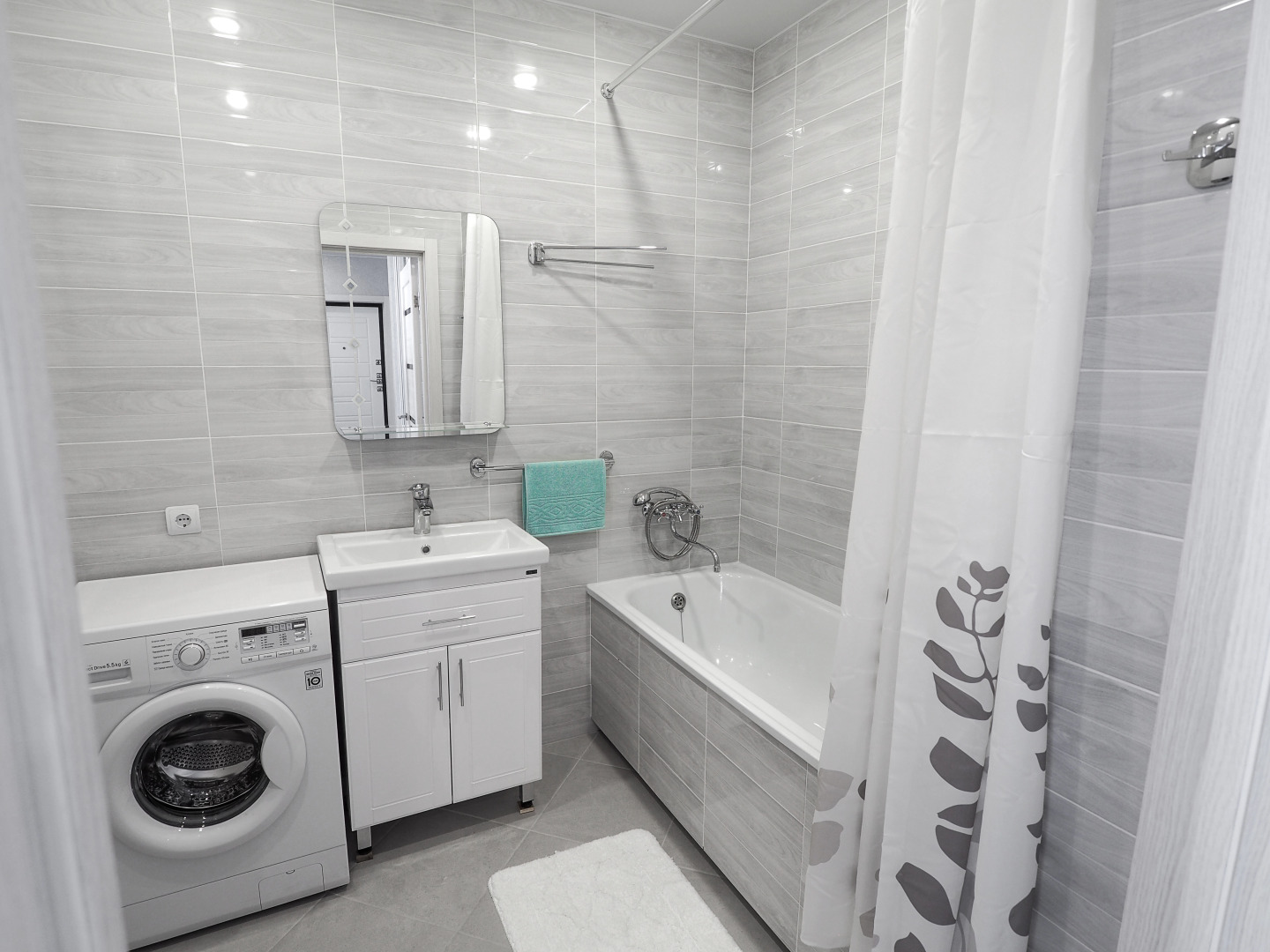 Апартаменты у Горпарка с видом на Волгу