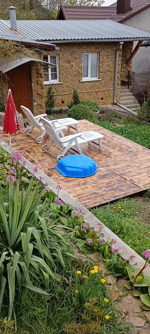 Коттедж на Пчелиной Дом с Панорамным Видом