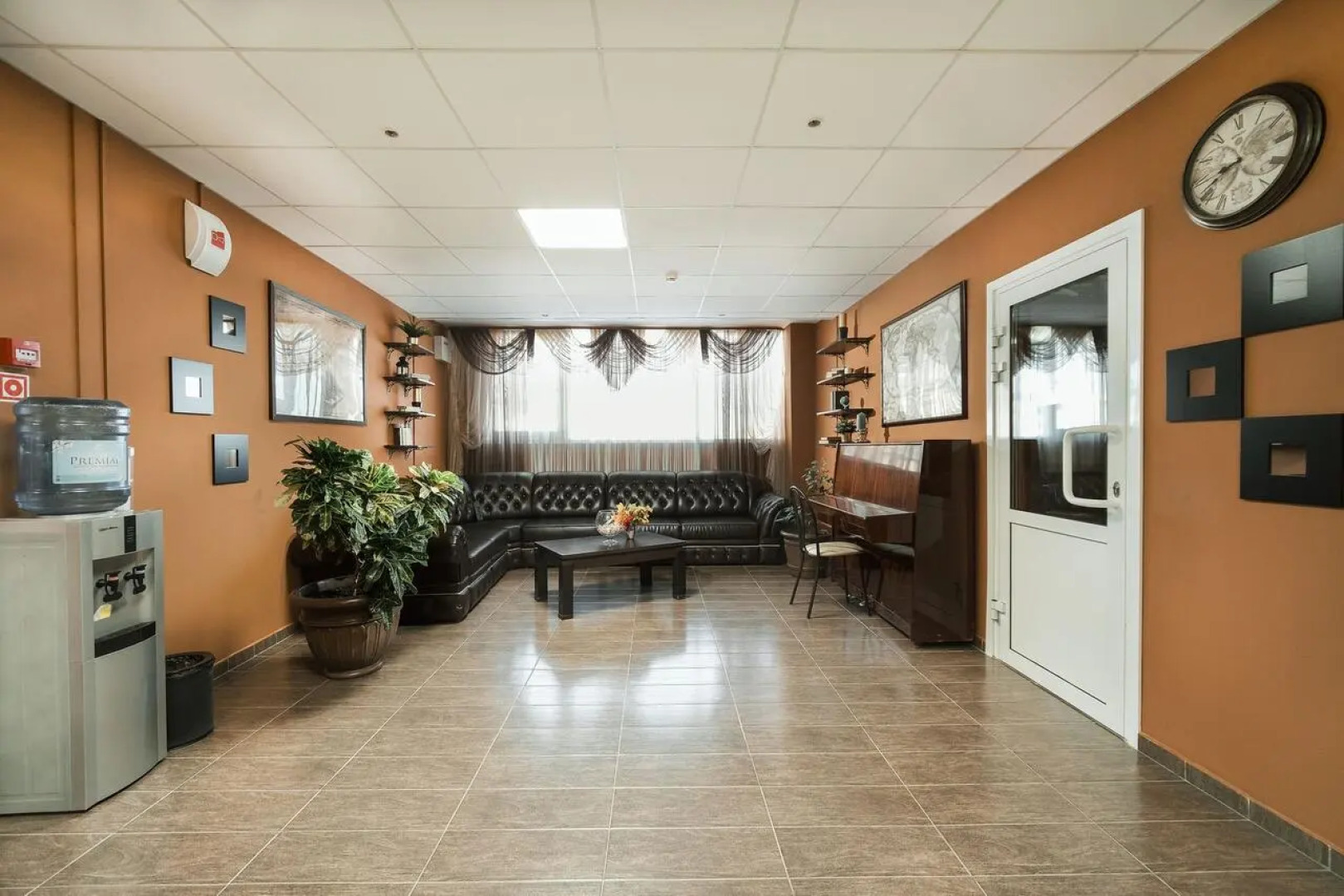 Отель Континент