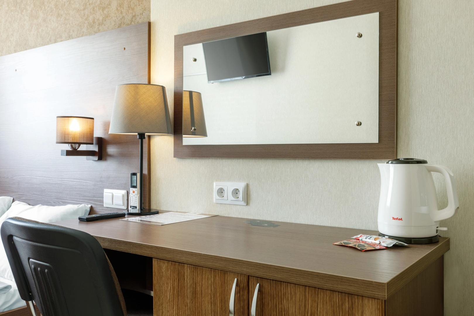 Двухместная улучшенная мини-студия Авион