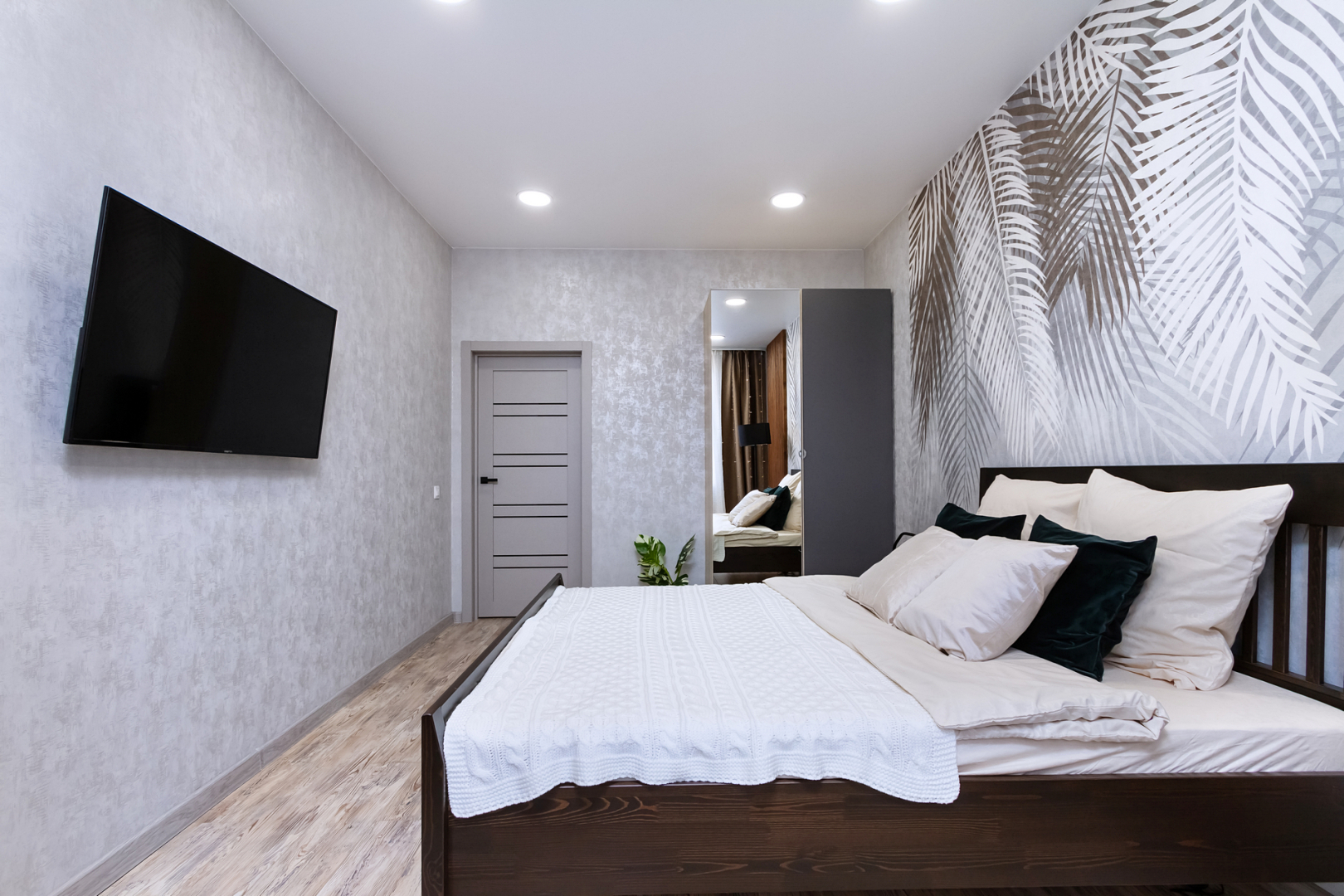 Квартира 2к Andora-apart в центре с видом на город