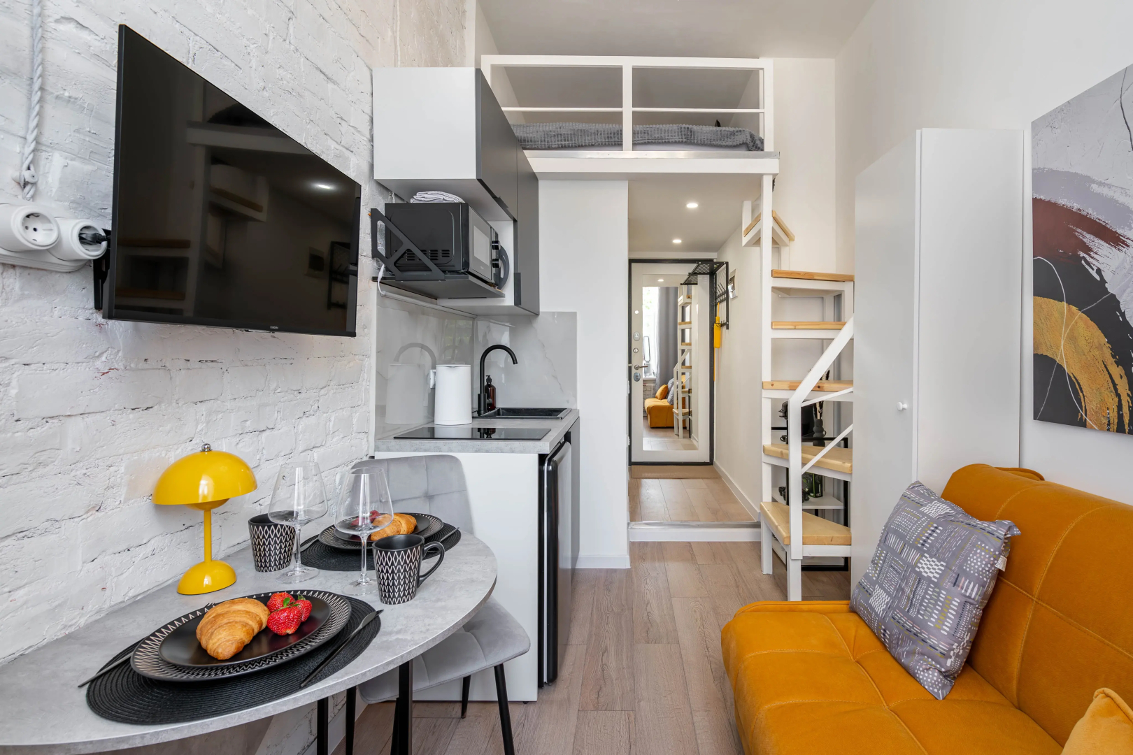 Квартира Комфортная Студия в центре Петербурга