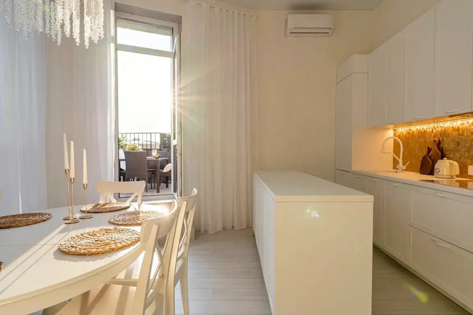 Квартира Хризантема