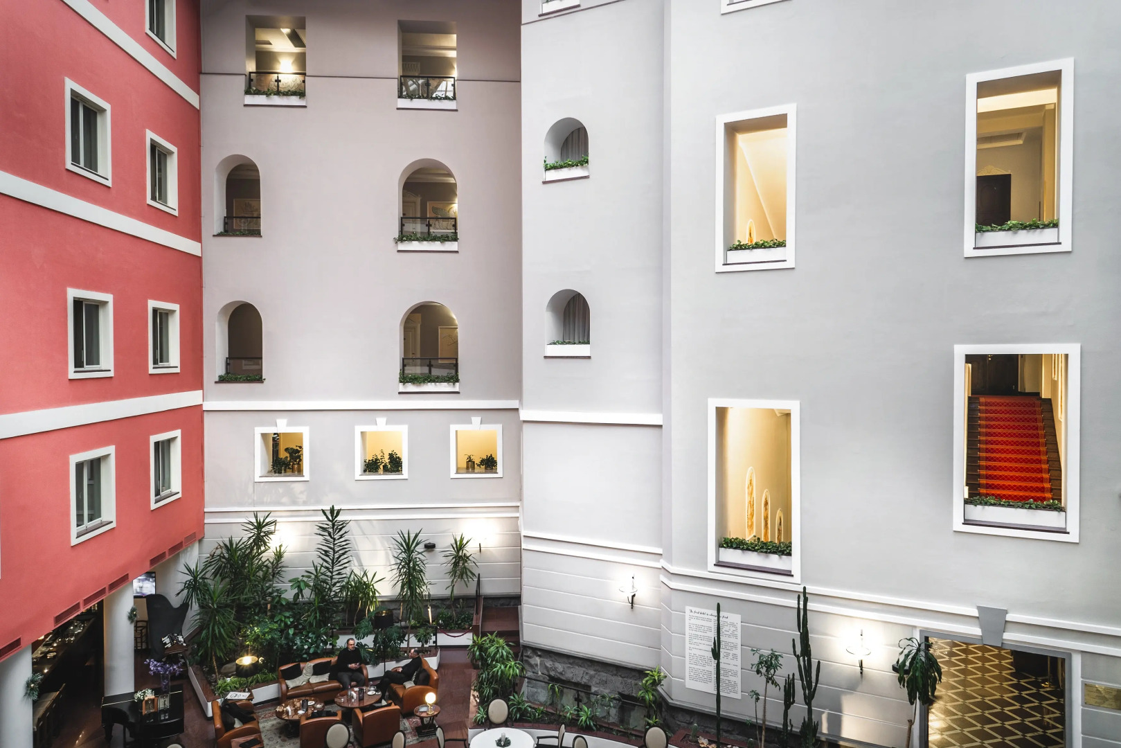 Отель Grand Hotel Yerevan