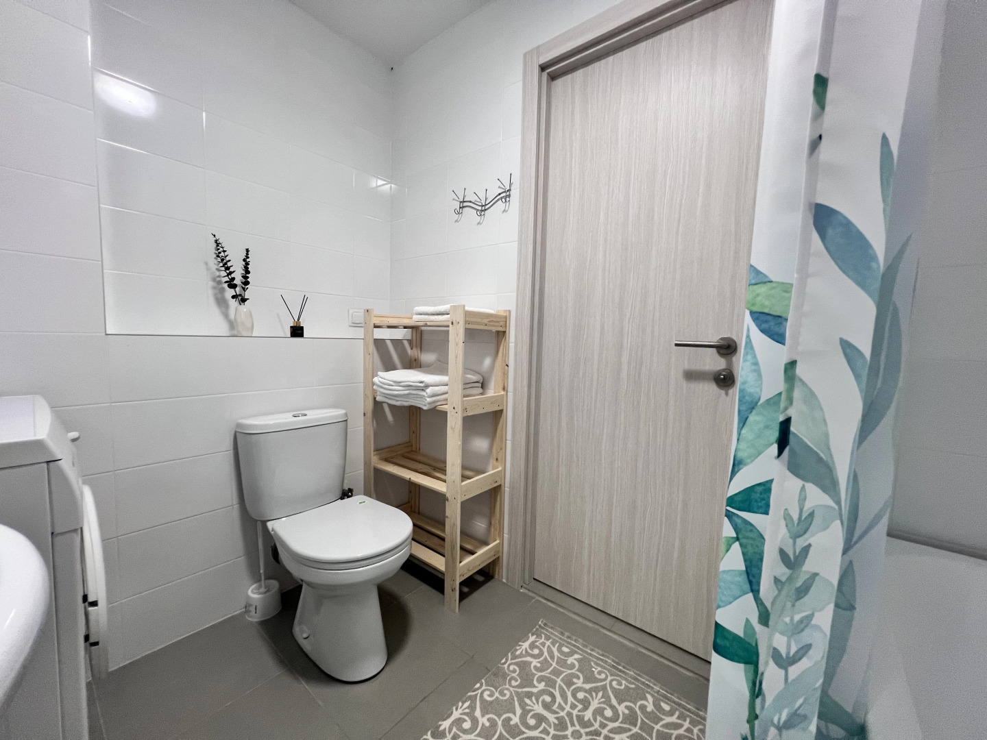 Квартира Двухкомнатная Ботаника