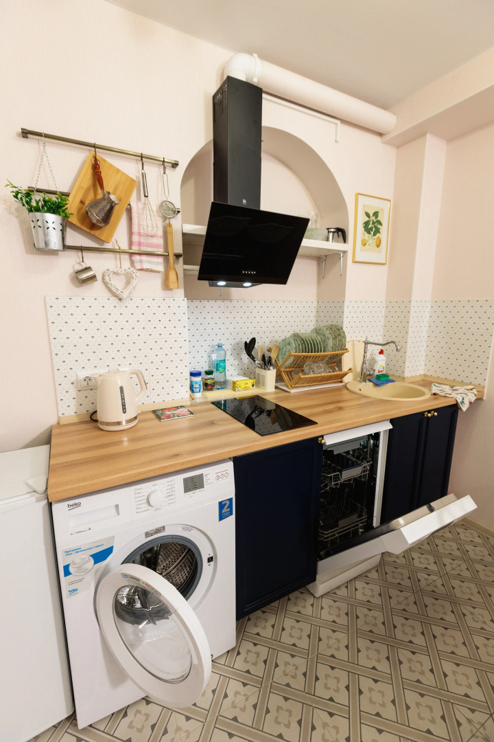 Квартира Двухкомнатная Московская 12