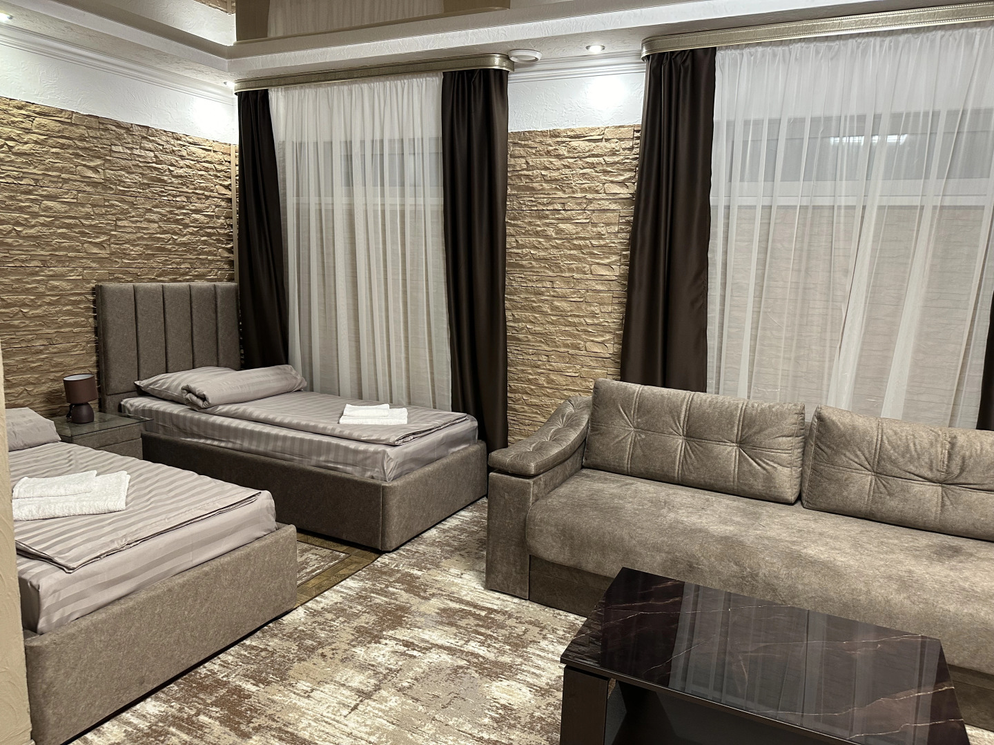 Гостиница Корона