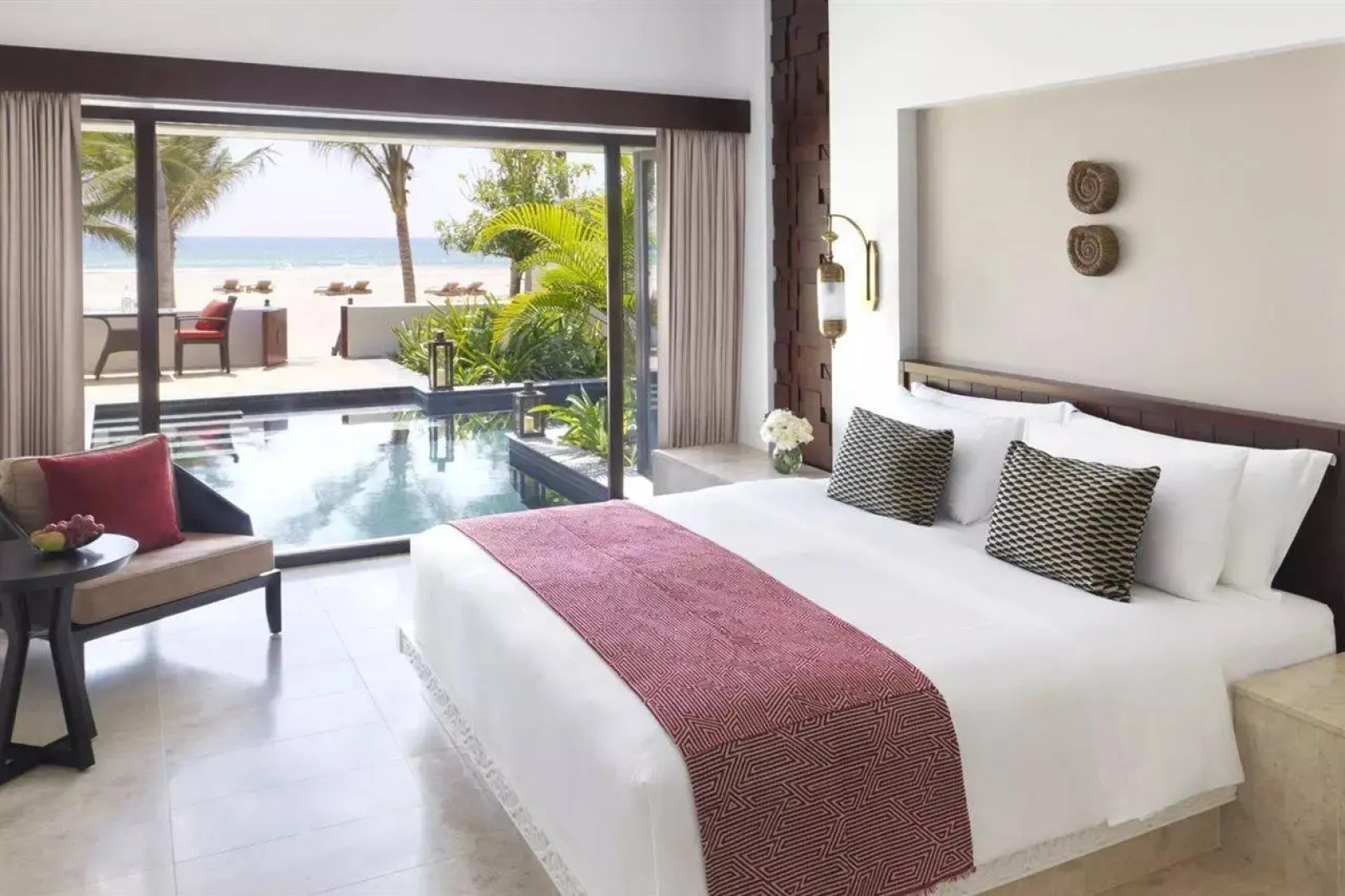 Курортный отель Al Baleed Resort Salalah by Anantara