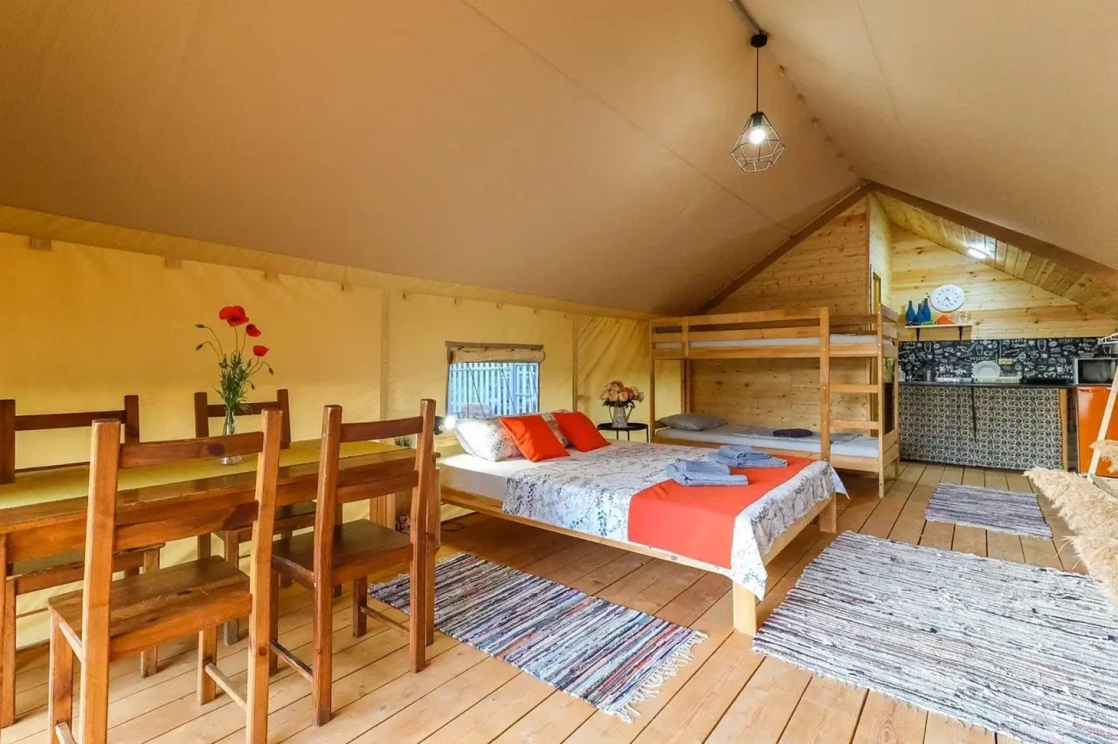 Глэмпинг Гости