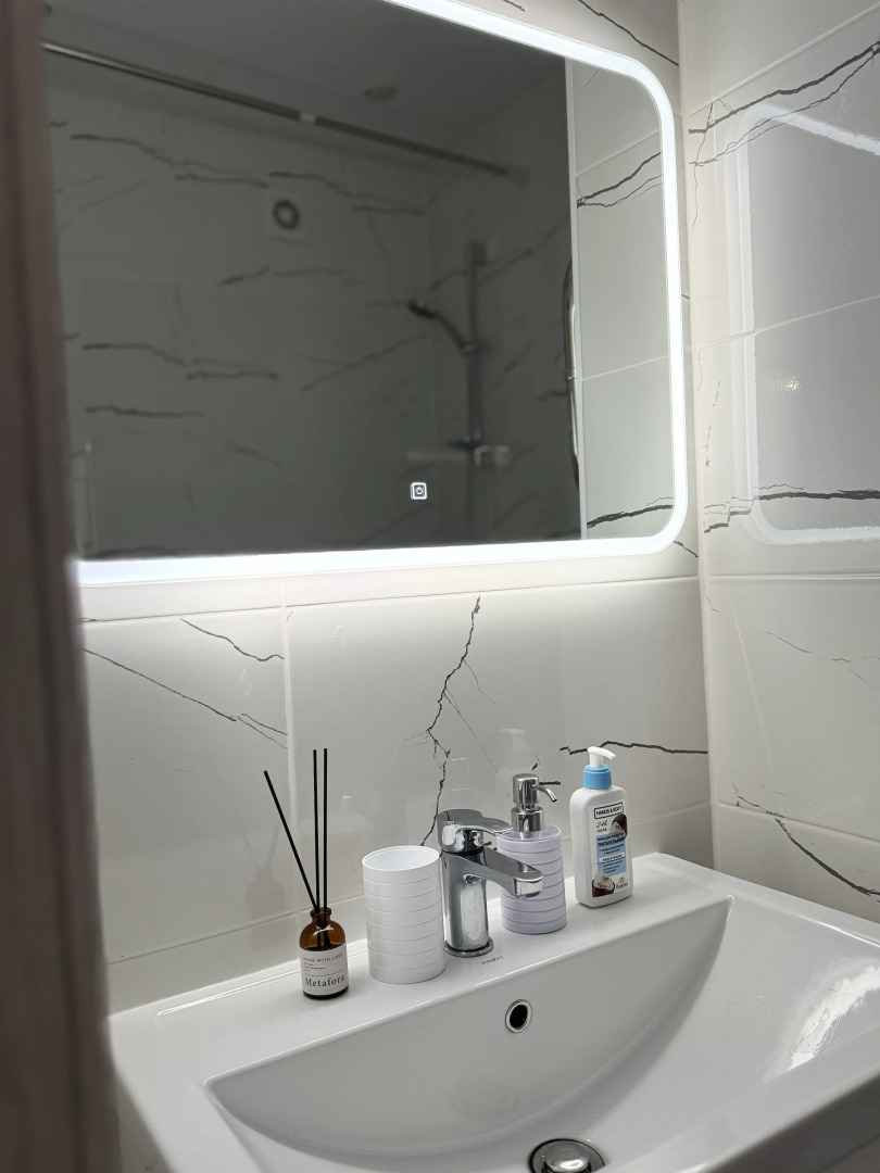 Квартира Двухкомнатная на Созидателей 7