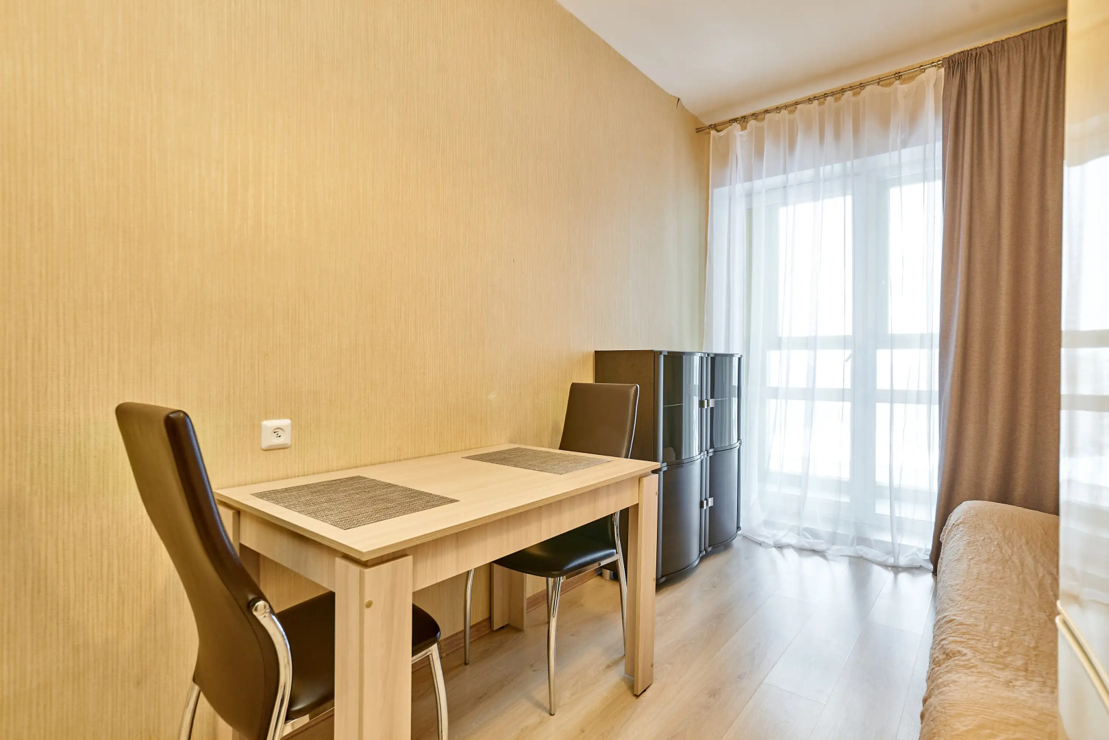 Квартира двухкомнатная Уютный Дом