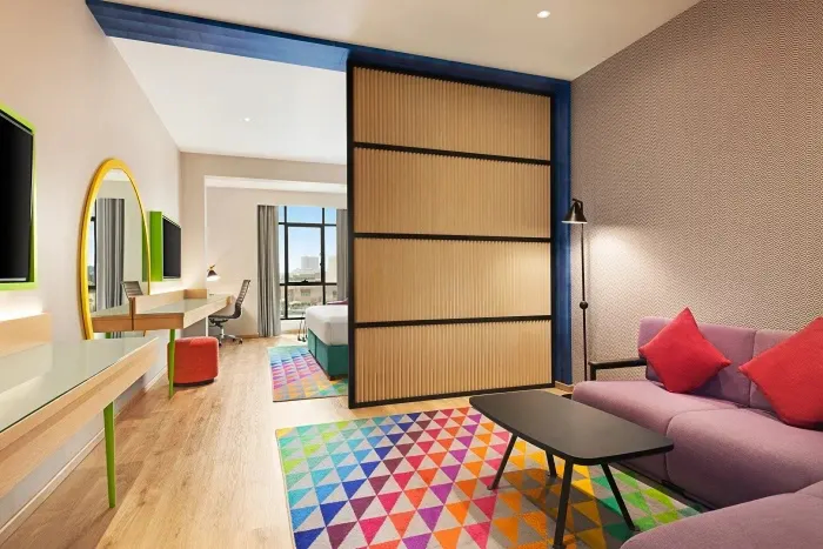 Отель La Quinta by Wyndham Dubai Jumeirah