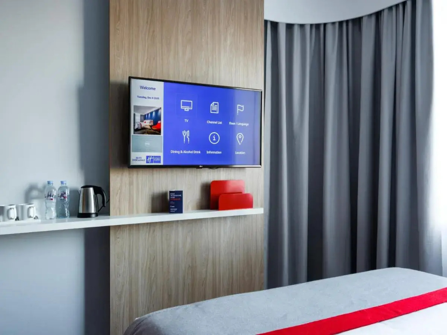 Отель Holiday Express Moscow Sheremetyevo Airport