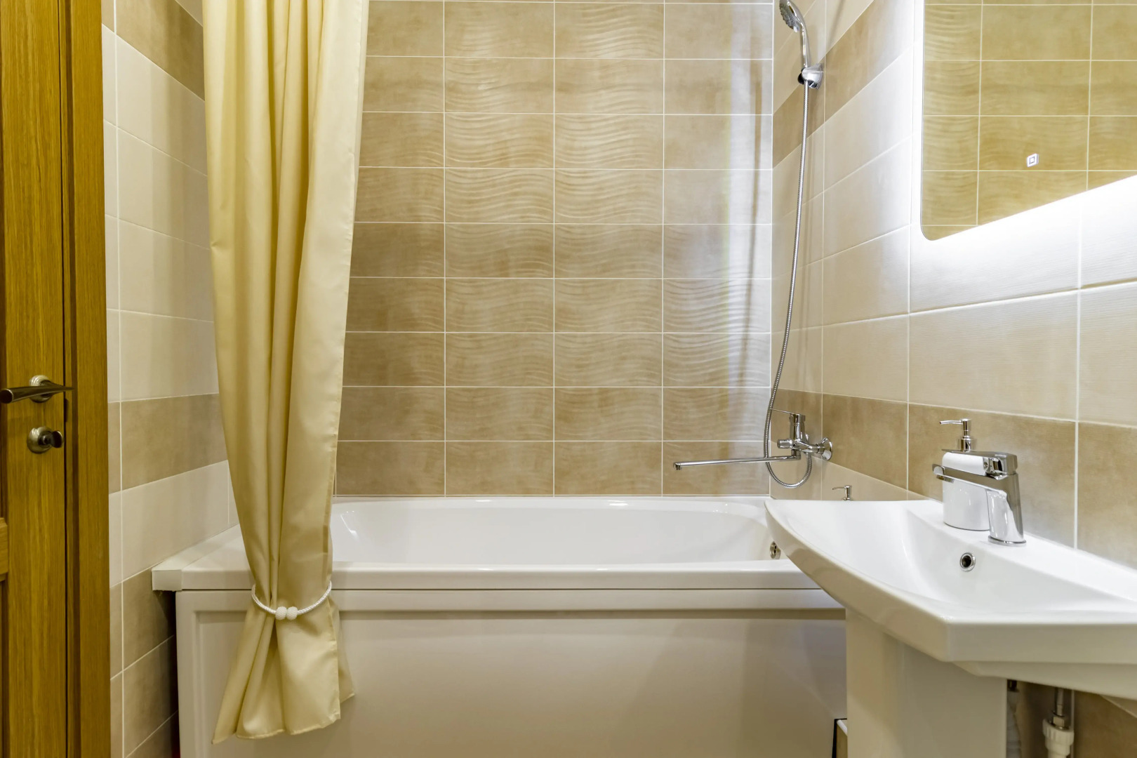 Апартаменты Vegas Apartments на Александра Хохлова