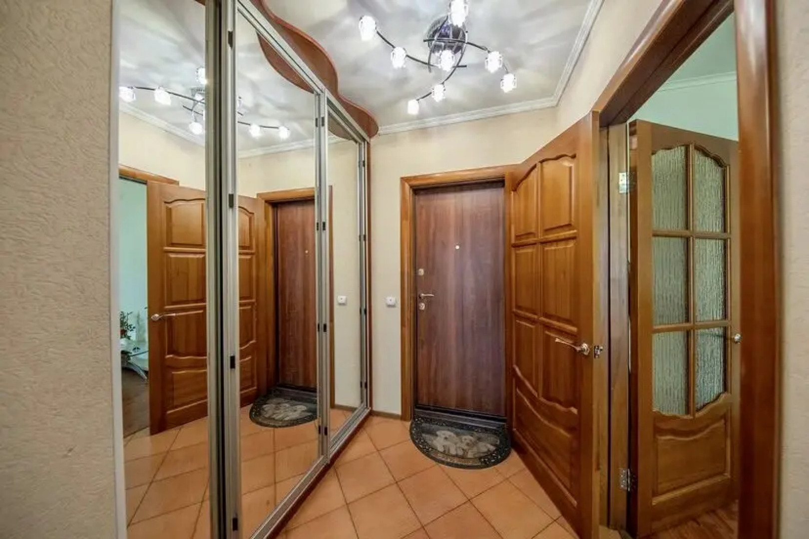 Апартаменты FSF Мирный 5/1 -Бесконтактный заезд