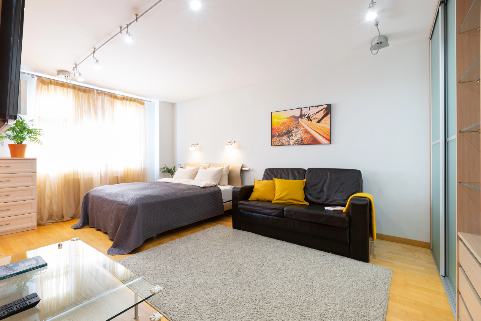 Апартаменты 166 Таллинская 32/3