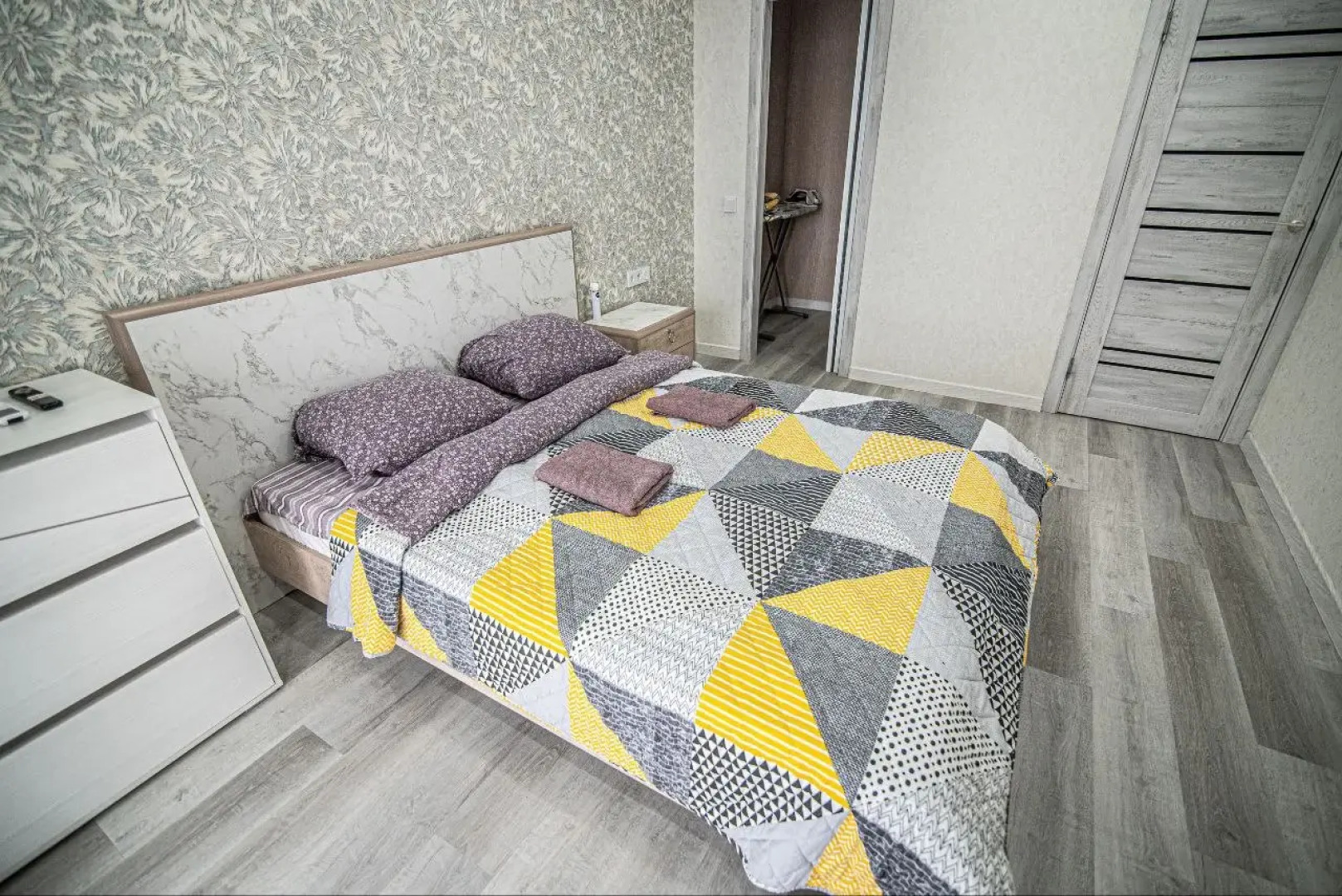 Квартира по улице Поповича 11