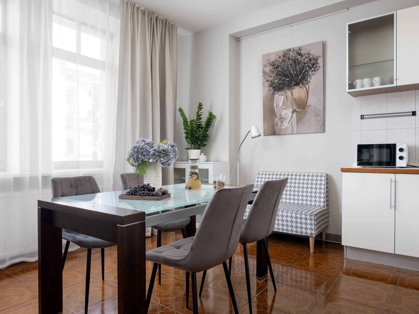 Квартира GM Apartments Шикарная Четвёрка на Тверской