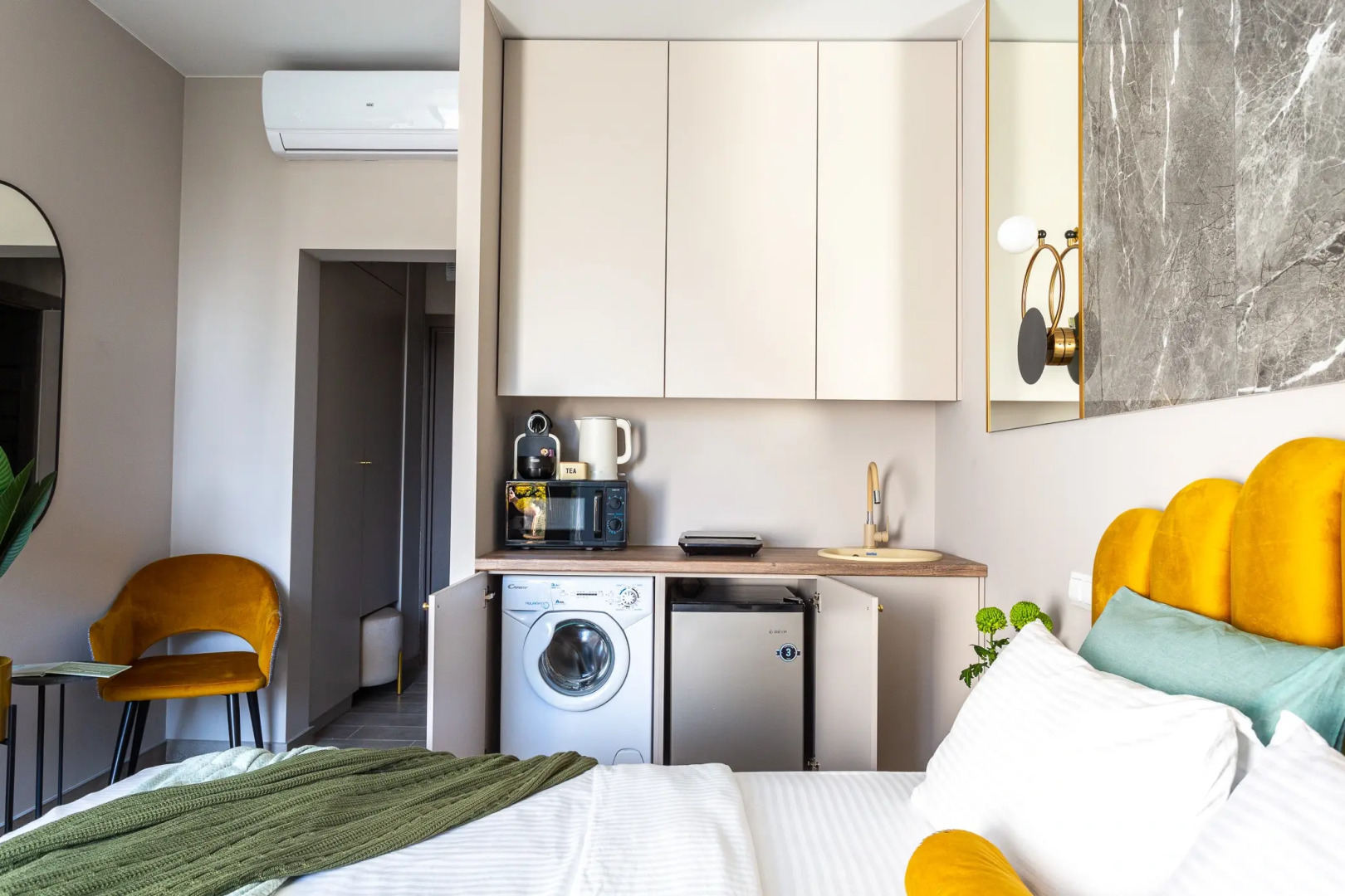 Апартаменты Your Adler Apart Недалеко от Пляжа Мандарин