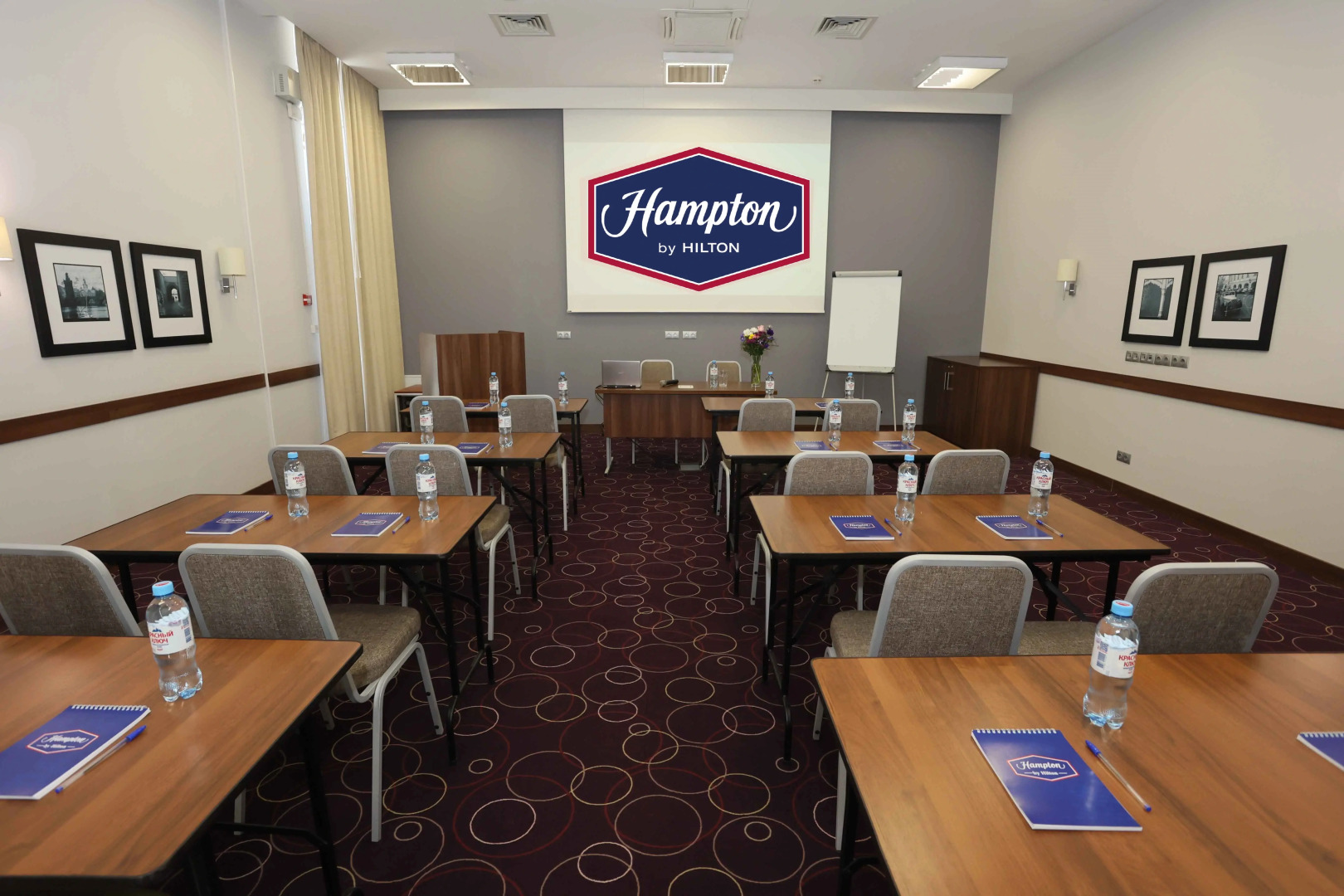 Отель Hampton by Hilton Уфа