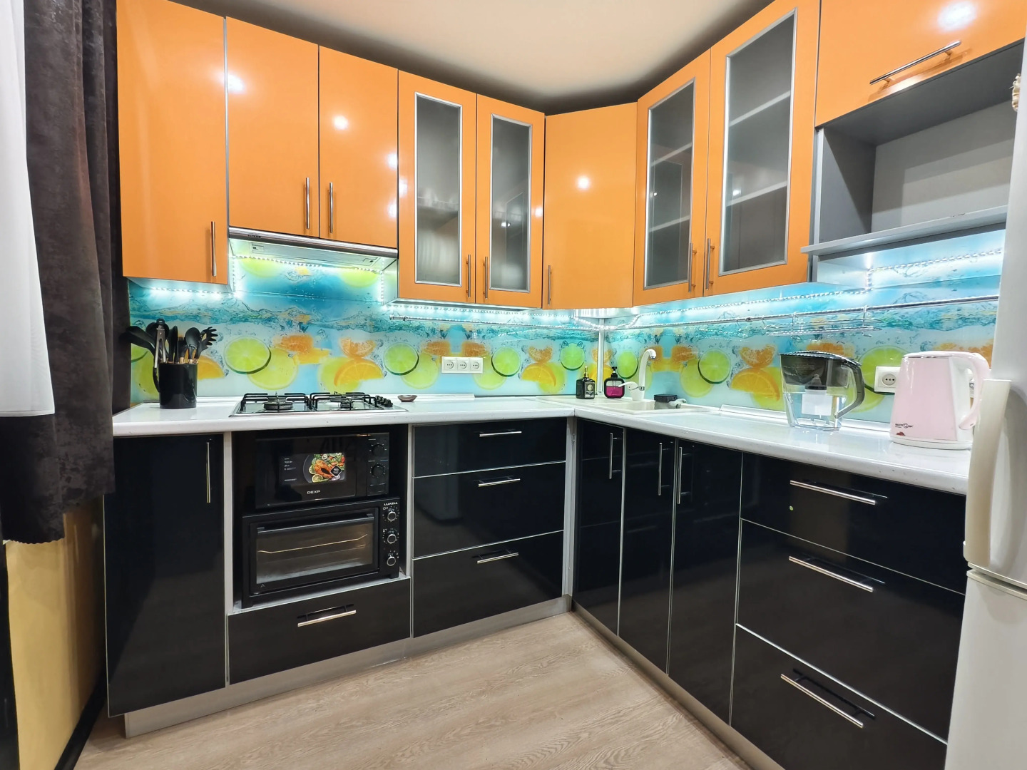 Квартира Уютная Трёхкомнатная в Центре Ул. Лейтенанта Шмидта 2