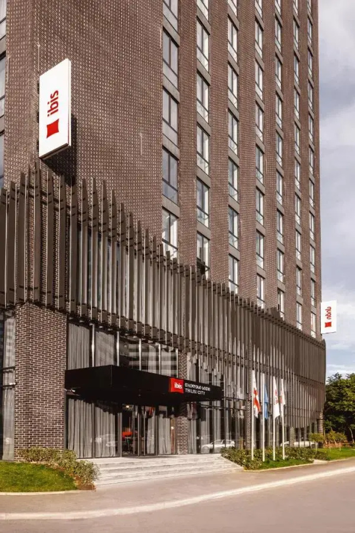 Hotel Ibis Tbilisi City - Новый Отель